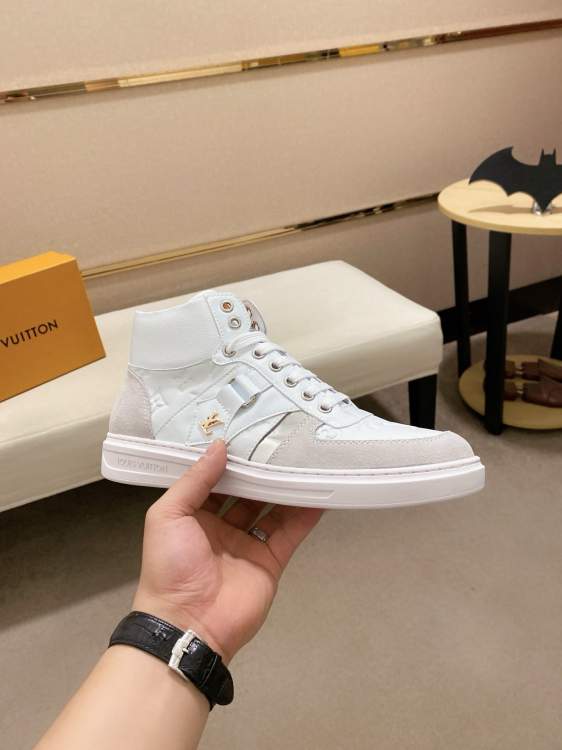 Picture of Louis Vuitton Shoes _SKULVsz38-45hnh120813358